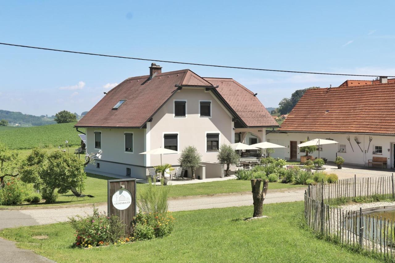 Lackenbauer Apartment Muggenau ภายนอก รูปภาพ