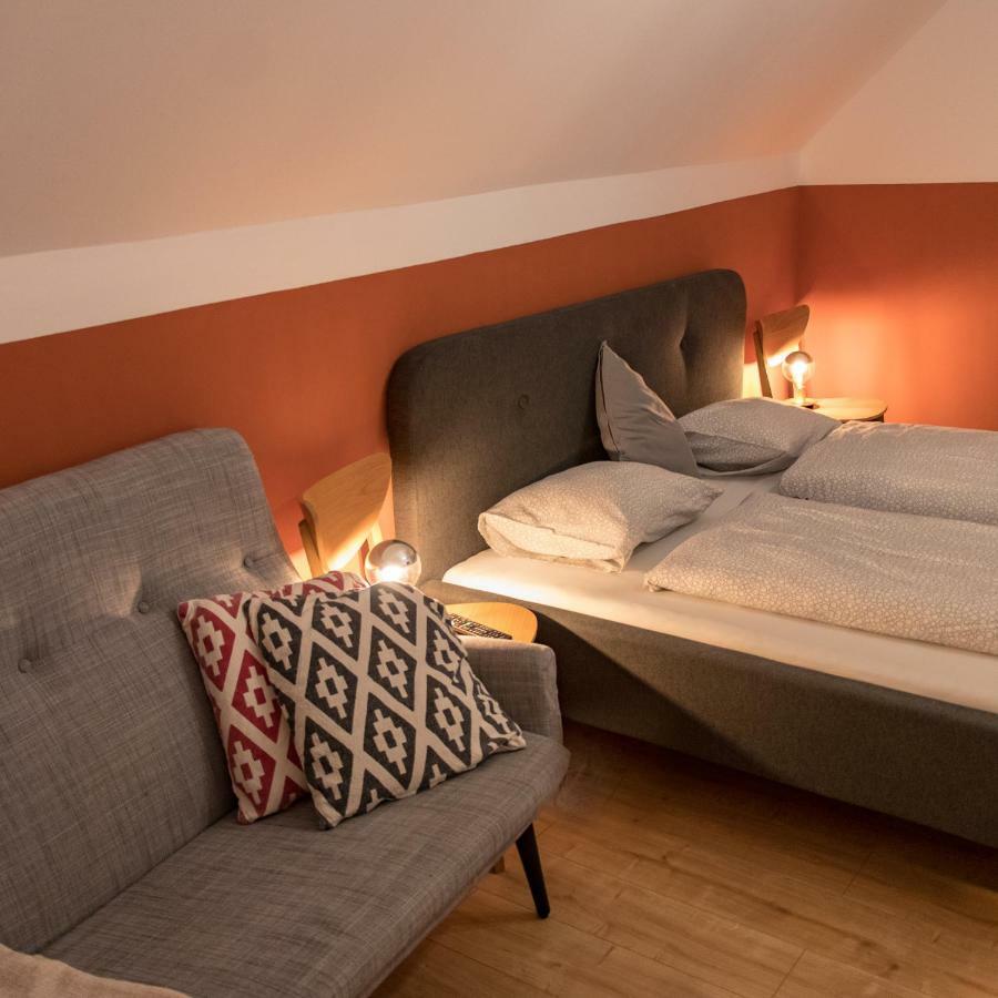 Lackenbauer Apartment Muggenau ภายนอก รูปภาพ